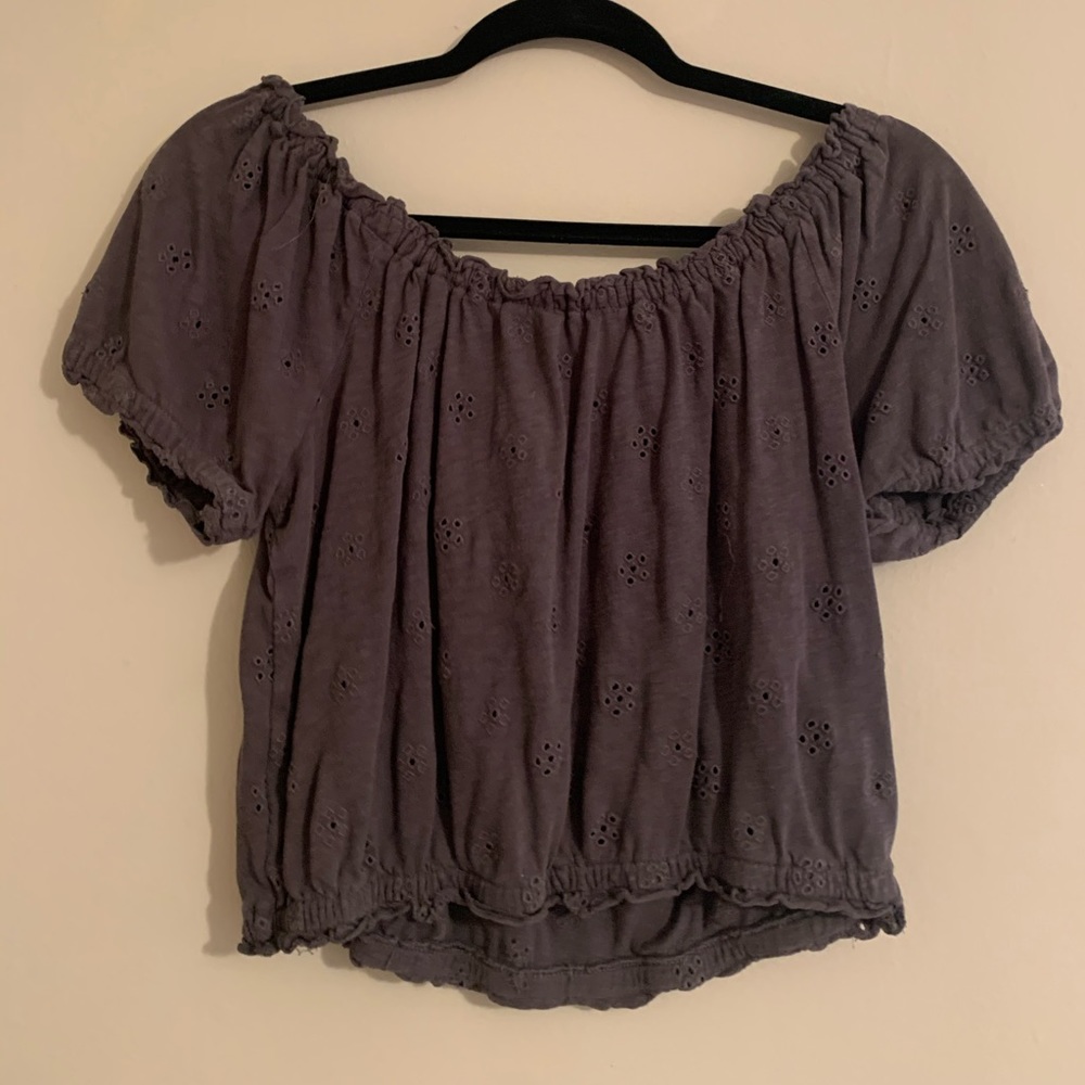 Grey crop top with flowers on it